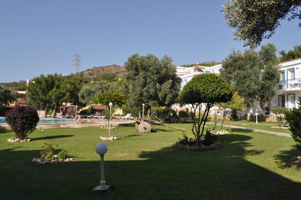 Club Mackerel Holiday Village Foca Εξωτερικό φωτογραφία